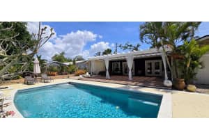2115 ALVARADO LANE, SARASOTA, FL 34231 - MLS#MFRA4652157