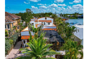 681 Avenida De Mayo, SARASOTA