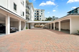 174 GOLDEN GATE POINT, SARASOTA, FL 34236 - MLS#MFRA4652175