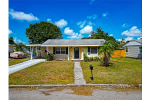 2004 19TH STREET, BRADENTON, FL 34205 - MLS#MFRA4652177