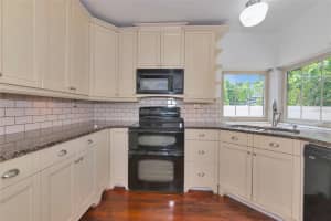 2620 8TH AVENUE, ST PETERSBURG, FL 33713 - MLS#MFRA4652208