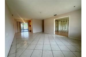 1905 YALE AVENUE, BRADENTON, FL 34207 Sold 08/01/25