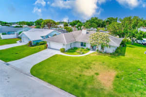 6627 HERITAGE LN, BRADENTON, FL 34209 Sold 06/13/25