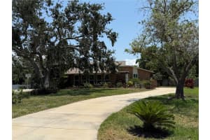 911 Cimarron Cir, BRADENTON