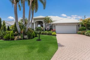 3806 72ND TERRACE, SARASOTA, FL 34243 Sold 06/20/25