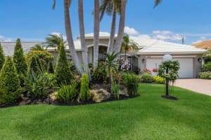 3806 72ND TERRACE, SARASOTA, FL 34243 Sold 06/20/25