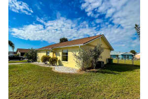 6113 MCKEE STREET, PORT CHARLOTTE, FL 33981 - MLS#MFRA4652289