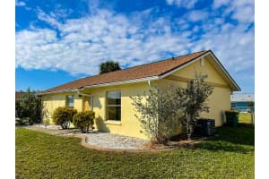 6113 MCKEE STREET, PORT CHARLOTTE, FL 33981 - MLS#MFRA4652289