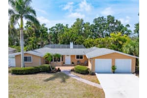 2726 SILVER KING WAY, SARASOTA, FL 34231 Sold 07/16/25