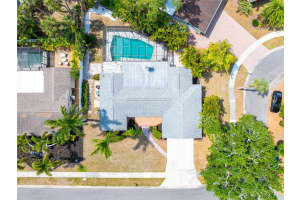 2726 SILVER KING WAY, SARASOTA, FL 34231 Sold 07/16/25