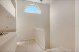 8315 GLENROSE WAY, SARASOTA, FL 34238 - MLS#MFRA4652327