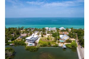 4020 CASEY KEY ROAD, NOKOMIS, FL 34275 - MLS#MFRA4652340