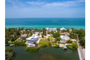 4020 CASEY KEY ROAD, NOKOMIS, FL 34275 - MLS#MFRA4652340