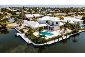 603 Emerald Ln, HOLMES BEACH
