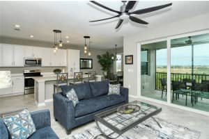 12180 WELLEN GOLF STREET, VENICE, FL 34293 - MLS#MFRA4652349
