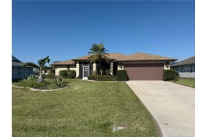 40 MARINER LANE, ROTONDA WEST, FL 33947 Sold 08/12/25