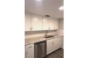 4119 61ST AVENUE TERRACE, BRADENTON, FL 34210 - MLS#MFRA4652445