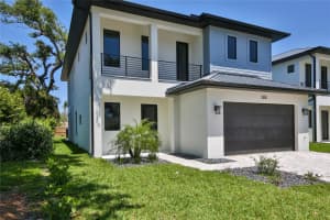 2335 OAK TERRACE, SARASOTA, FL 34231 - MLS#MFRA4652449