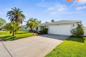 913 64TH STREET, BRADENTON, FL 34209 - MLS#MFRA4652468