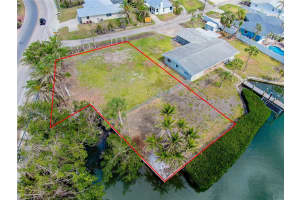 POPS LN, NOKOMIS, FL 34275 Sold 08/19/25