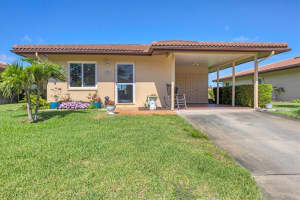 6422 Auburn Ave, BRADENTON