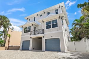340 Avenida De Mayo Sarasota, FL 34242 - Off Market