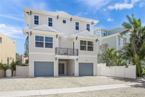 340 Avenida De Mayo Sarasota, FL 34242 - Off Market