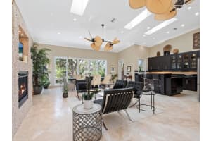 7320 MELALEUCA WAY, SIESTA KEY, FL 34242 - MLS#MFRA4652512