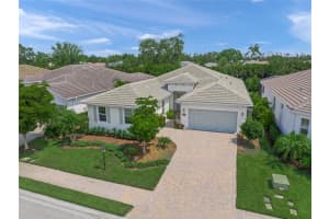 7717 SANDHILL LAKE DRIVE, SARASOTA, FL 34241 - MLS#MFRA4652548