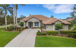385 165th Ct Ne, BRADENTON