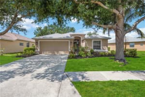 5091 CREEKSIDE TRAIL, SARASOTA, FL 34243 Sold 09/05/25