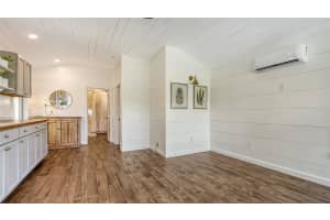13 OAK STREET, BRADENTON, FL 34208 - MLS#MFRA4652583