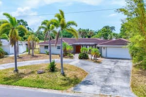 3432 PINE VALLEY DRIVE, SARASOTA, FL 34239 - MLS#MFRA4652613