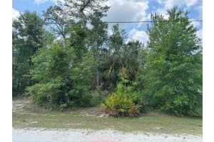 9004 SENIOR WAY, WEEKI WACHEE, FL 34613 Sold 07/10/25