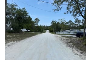 9004 SENIOR WAY, WEEKI WACHEE, FL 34613 Sold 07/10/25