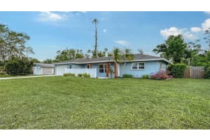2825 PINECREST STREET, SARASOTA, FL 34239 Sold 08/22/25