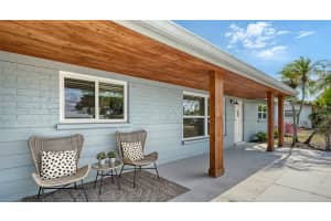 2825 PINECREST STREET, SARASOTA, FL 34239 Sold 08/22/25