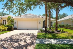 5877 FERRARA DRIVE, SARASOTA, FL 34238 - MLS#MFRA4652663