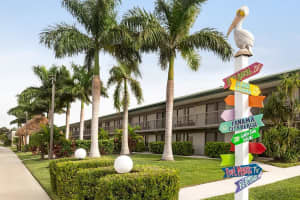 7150 N Tamiami Trl #s-623, SARASOTA