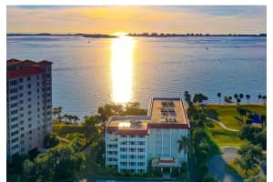 1100 IMPERIAL DRIVE, SARASOTA, FL 34236 - MLS#MFRA4652701