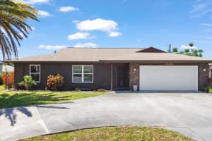 710 BEVERLY ROAD, VENICE, FL 34293 - MLS#MFRA4652702
