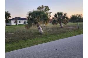 15563 RUSTON CIRCLE, PORT CHARLOTTE, FL 33981 - MLS#MFRA4652710