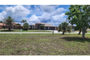15571 RUSTON CIRCLE, PORT CHARLOTTE, FL 33981 - MLS#MFRA4652711