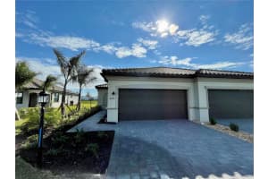 16040 Sunny Day Dr, BRADENTON