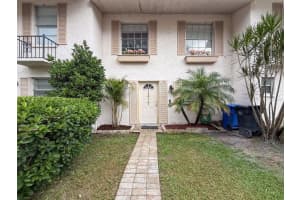 11717 WESSON CIRCLE, TAMPA, FL 33618 Sold 06/30/25