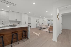 2915 WOODPINE CIRCLE, SARASOTA, FL 34231 Sold 08/01/25