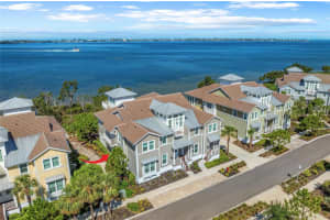 276 SAINT LUCIA DRIVE, BRADENTON, FL 34209 Sold 08/15/25