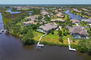 11807 Rive Isle Run Parrish, FL 34219 - Off Market