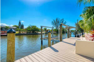 3211 4TH PLACE, CAPE CORAL, FL 33904 - MLS#MFRA4652861