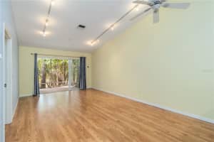642 JEFFERSON AVENUE, SARASOTA, FL 34237 - MLS#MFRA4652898